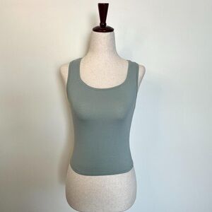 Victoria’s Secret PINK fitted tank top